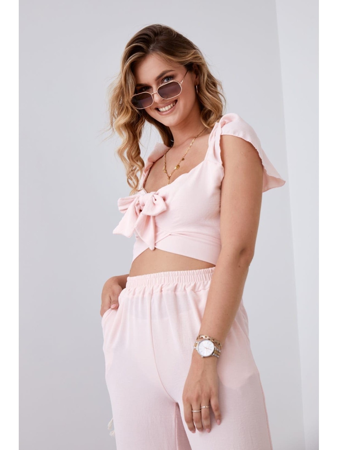 Set crop top pudrat cu pantaloni largi 8108 - Magazin online - Boutique